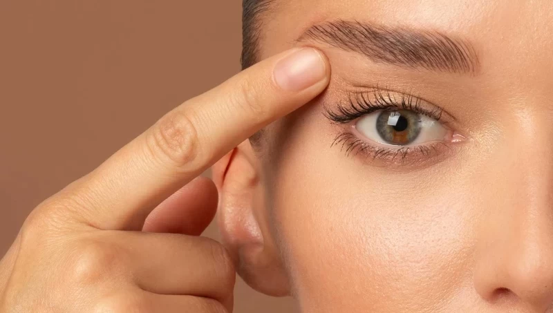 The Benefits of Upper Eyelid Surgery